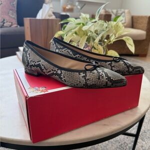 French Sole Black and Gray Flats with Snakeskin Pattern